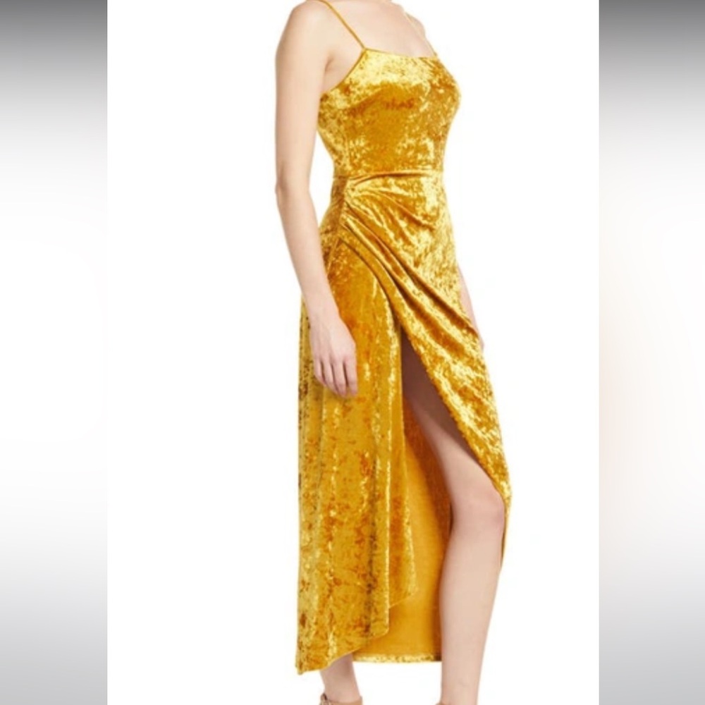 SAYLOR Crushed Velvet midi Dress
